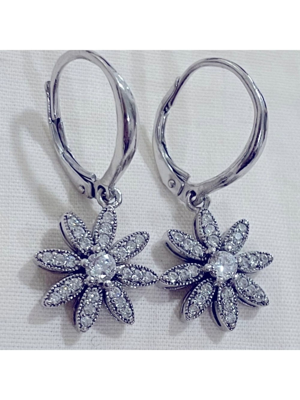 Sterling Silver Daisy Earrings